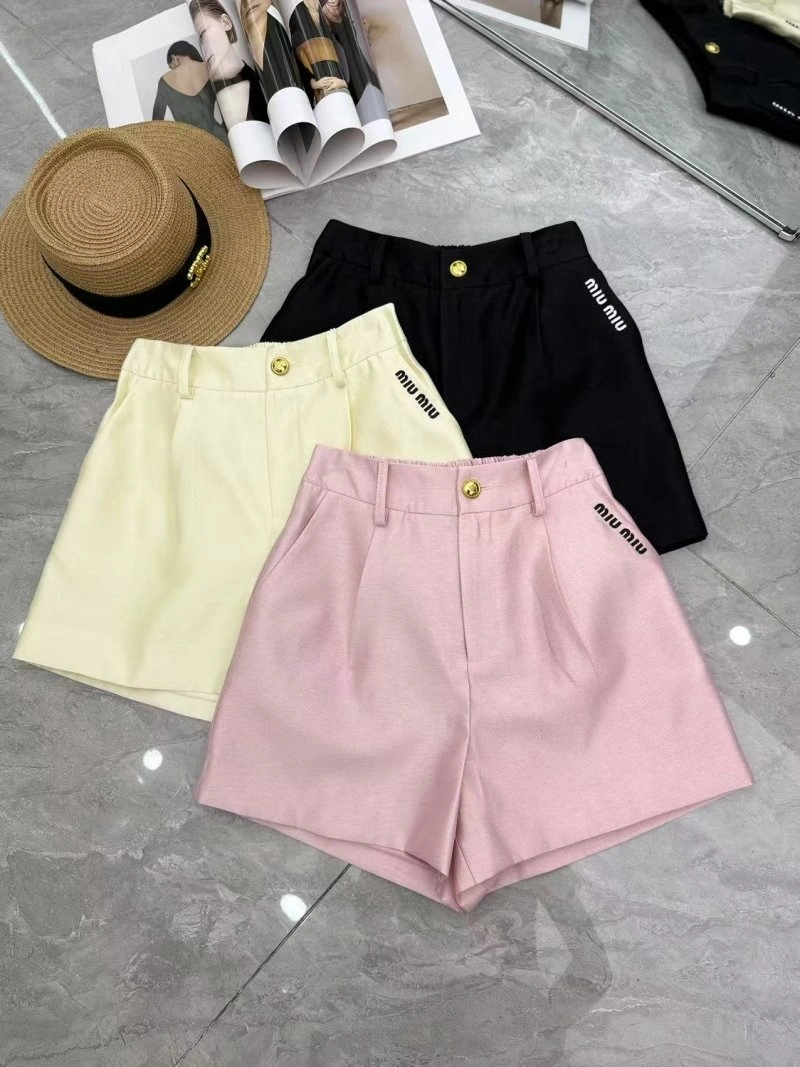 Miu Miu Short Pants OdorResistant 152994