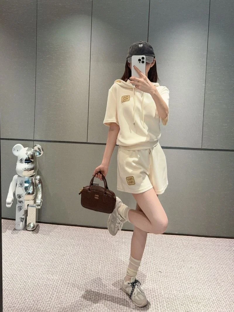 Vibrant Miu Miu Short Suits 163932