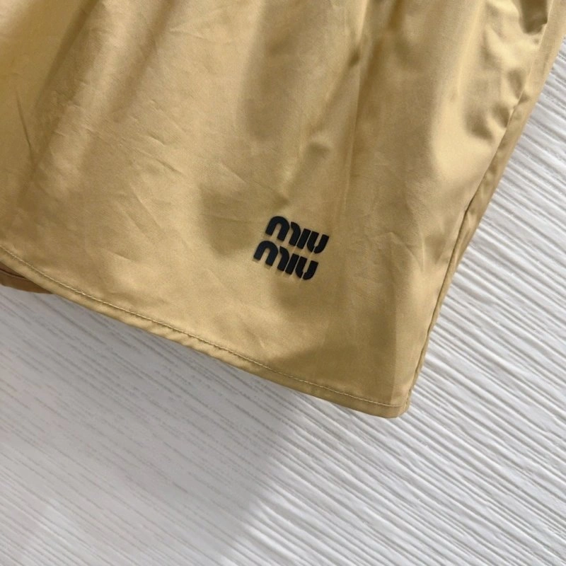 Timeless Miu Miu Short Suits 151148