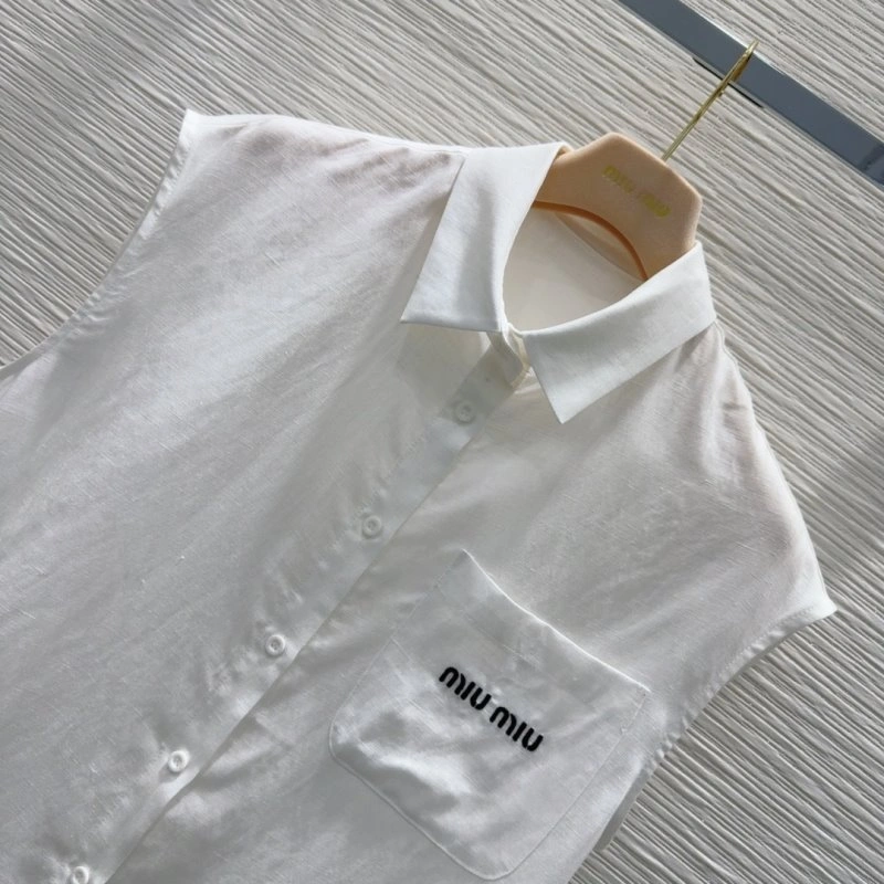 TechFriendly Miu Miu Short Suits 151146
