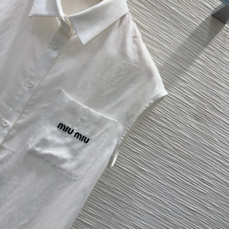TechFriendly Miu Miu Short Suits 151146