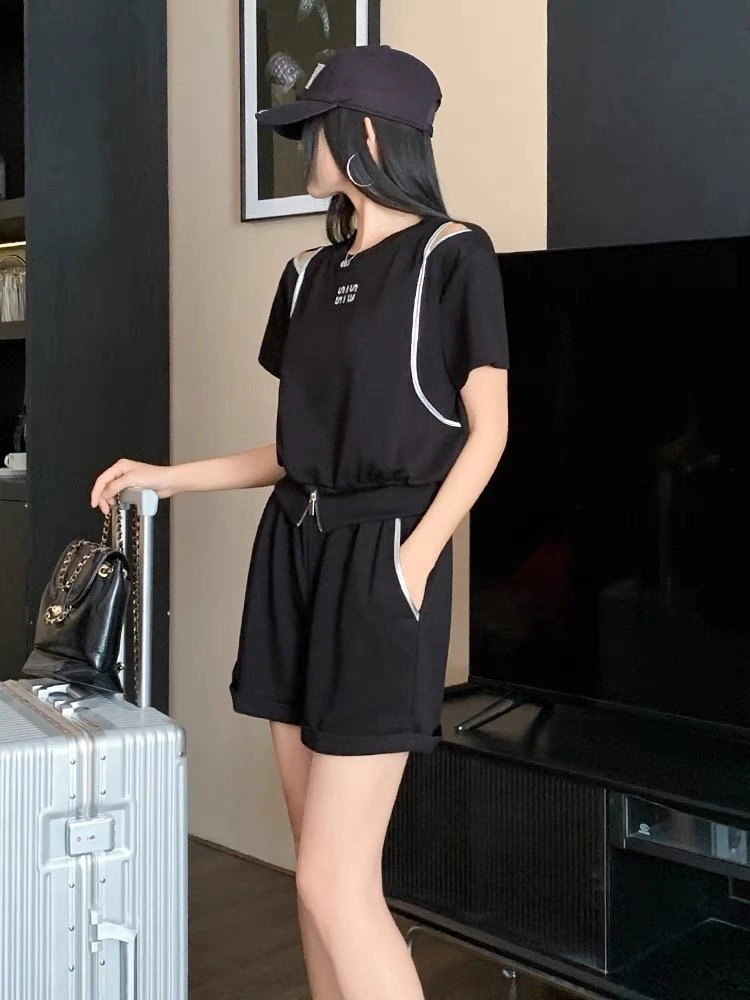 Thermal Miu Miu Short Suits 151131