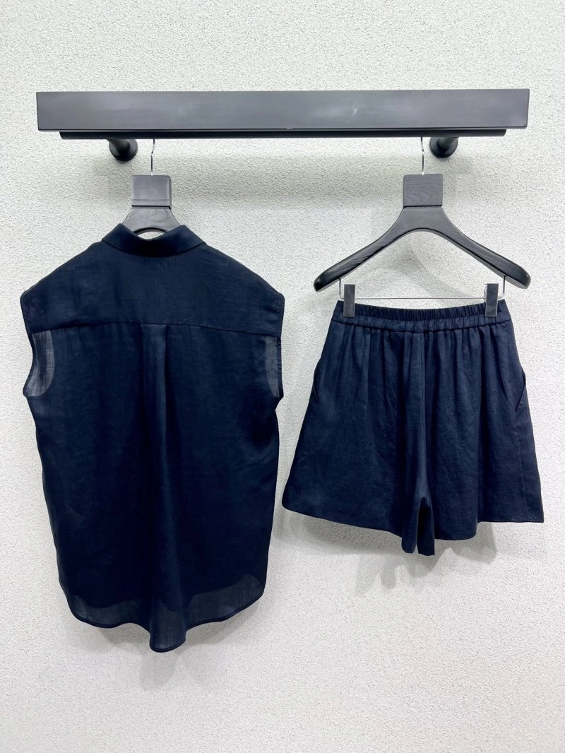Contemporary Miu Miu Short Suits 151130
