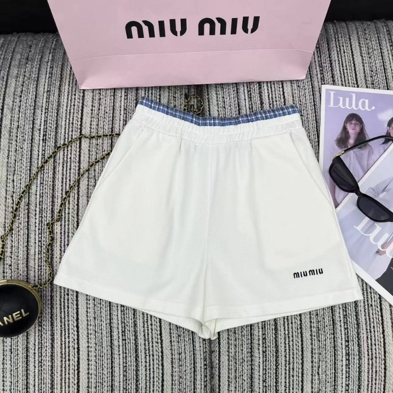 Miu Miu Short Suits ModernLook 151157