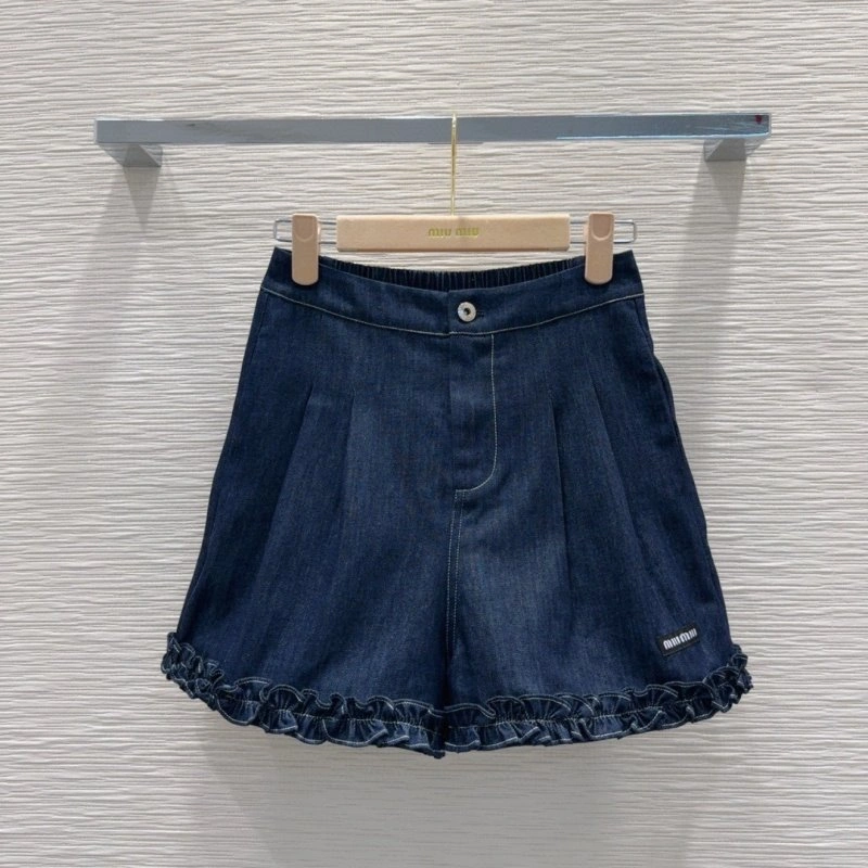 Sleek Miu Miu Short Suits 151144
