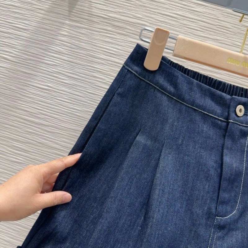 Sleek Miu Miu Short Suits 151144