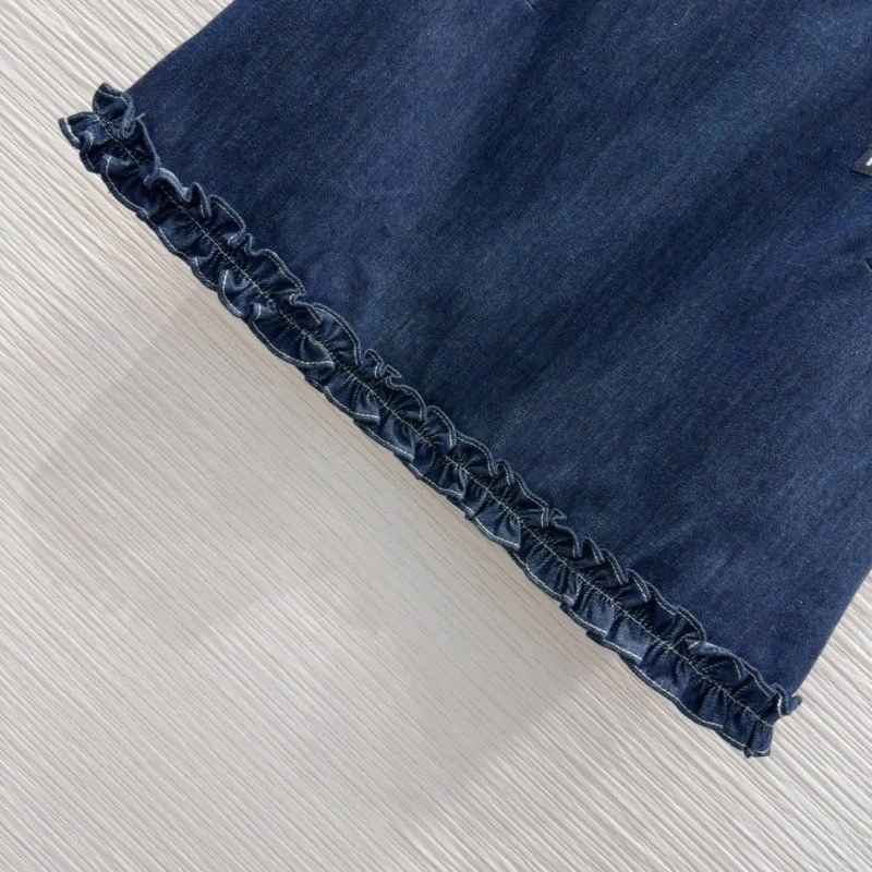 Sleek Miu Miu Short Suits 151144