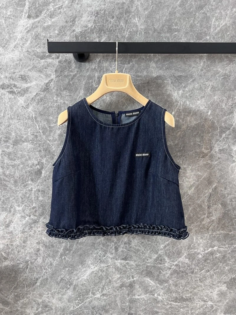 Upgraded Miu Miu Short Suits 151132