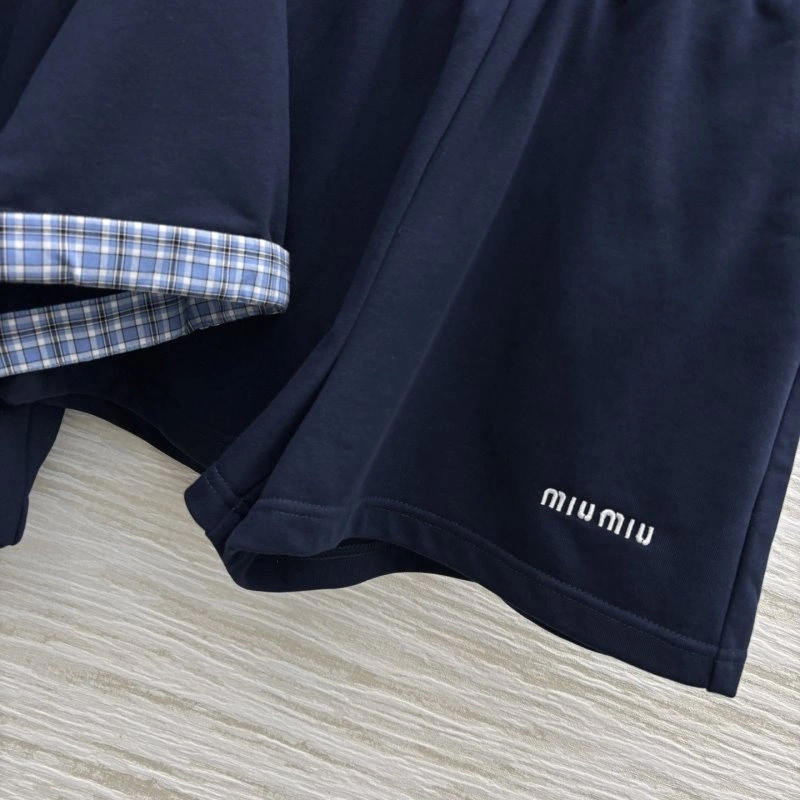 Durable Miu Miu Short Suits 156248
