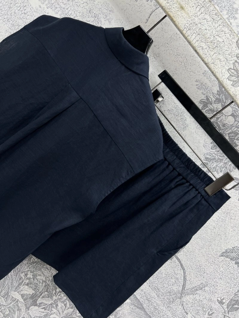 Sustainable Miu Miu Short Suits 148686