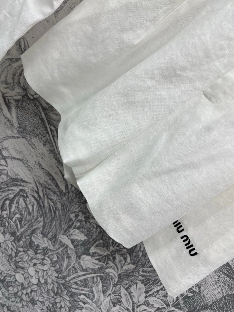 Packable Miu Miu Short Suits 148681
