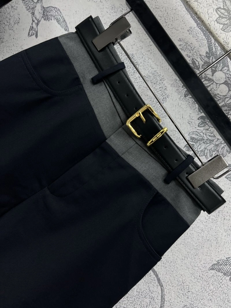 Miu Miu Short Suits FreshLook 148671