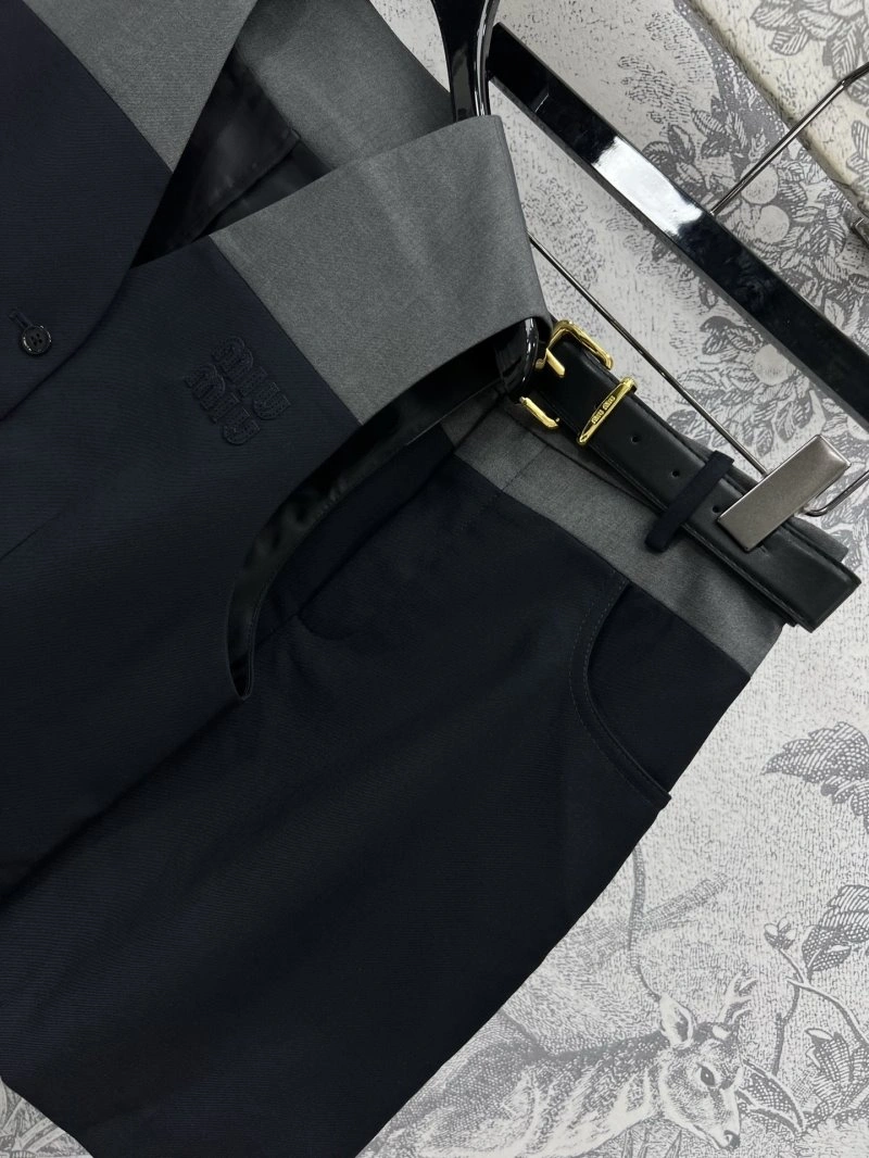 Miu Miu Short Suits FreshLook 148671