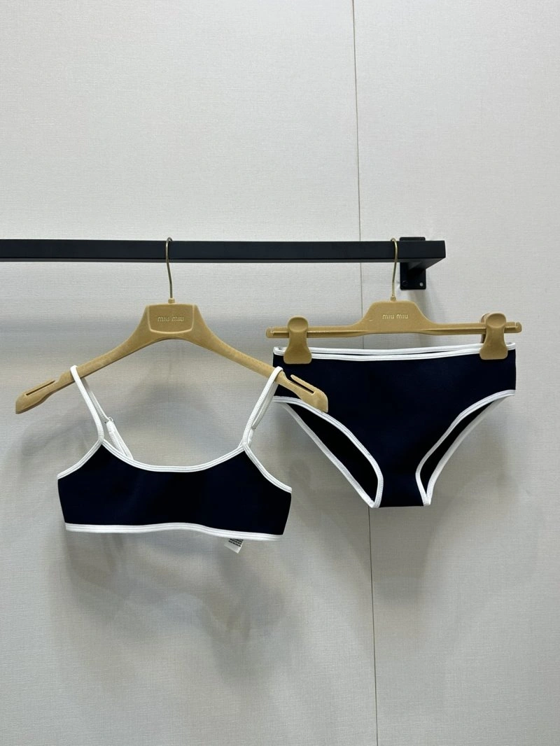 EyeCatching Miu Miu Short Suits 148675