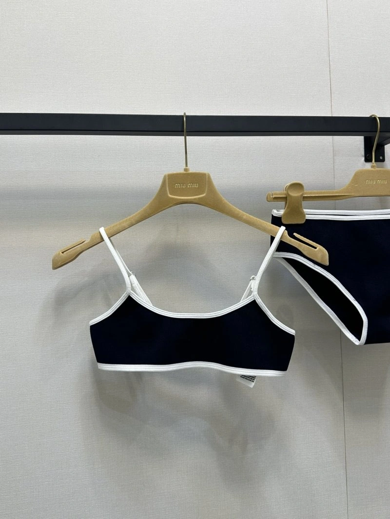EyeCatching Miu Miu Short Suits 148675