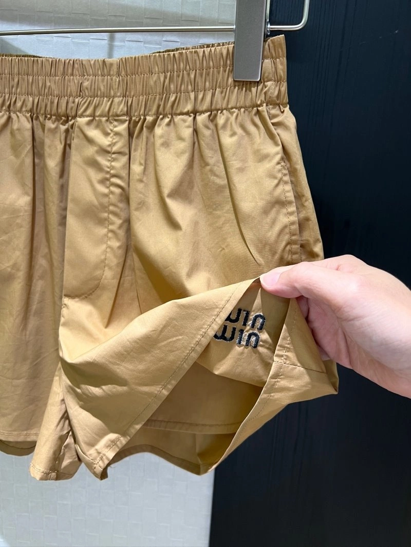 Reliable Miu Miu Short Suits 148664