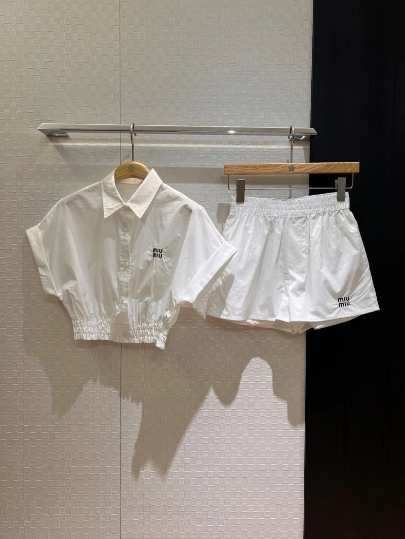 Trendy Miu Miu Short Suits 148659