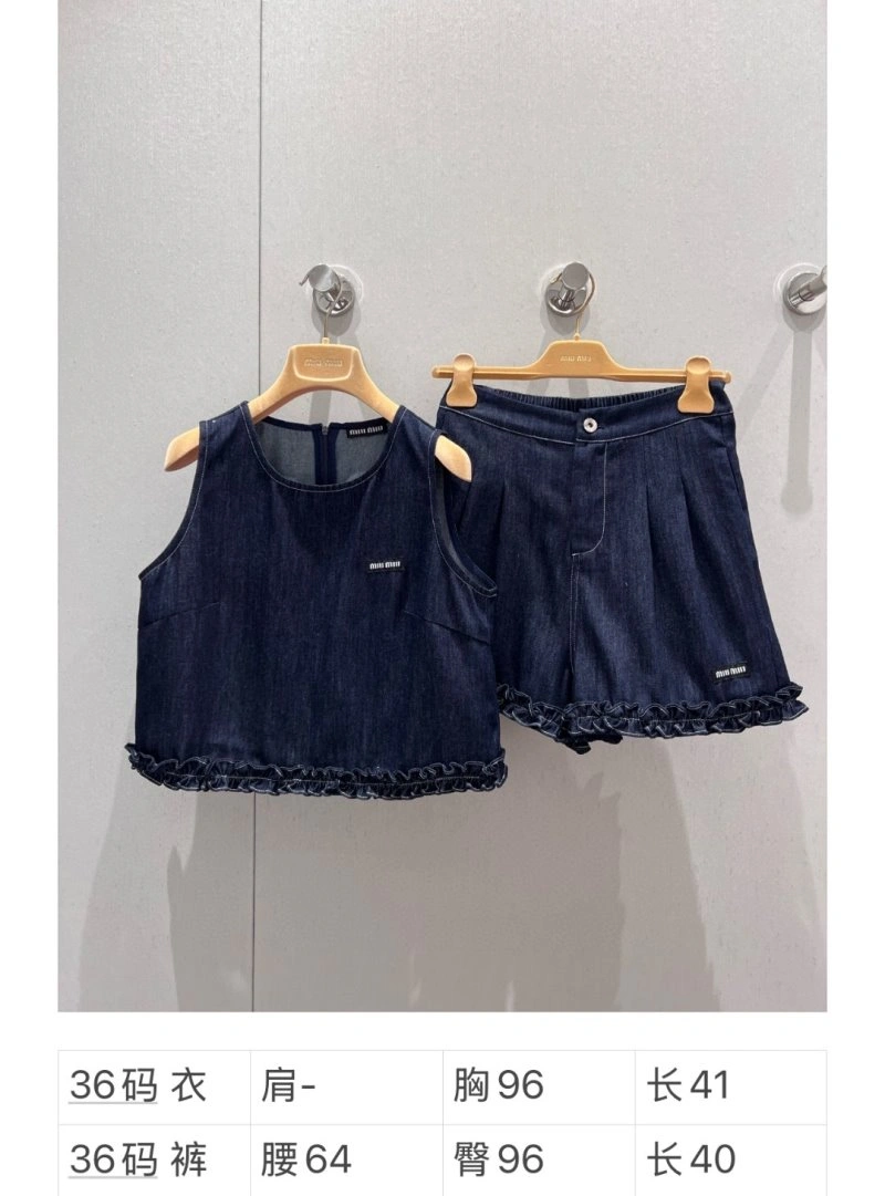 Miu Miu Short Suits Trendy 148655