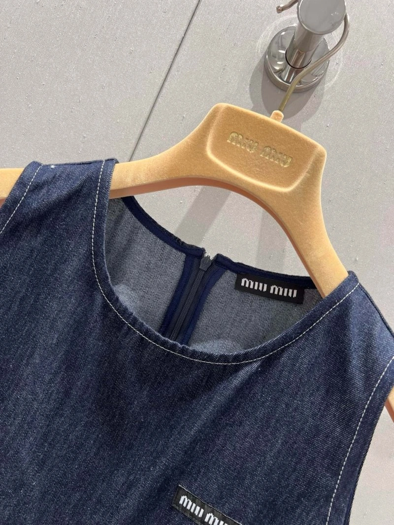 Miu Miu Short Suits Trendy 148655