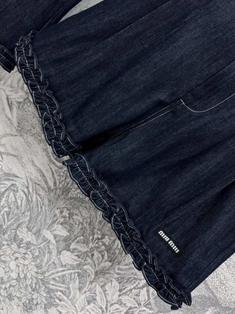 Miu Miu Short Suits Elegant 148661