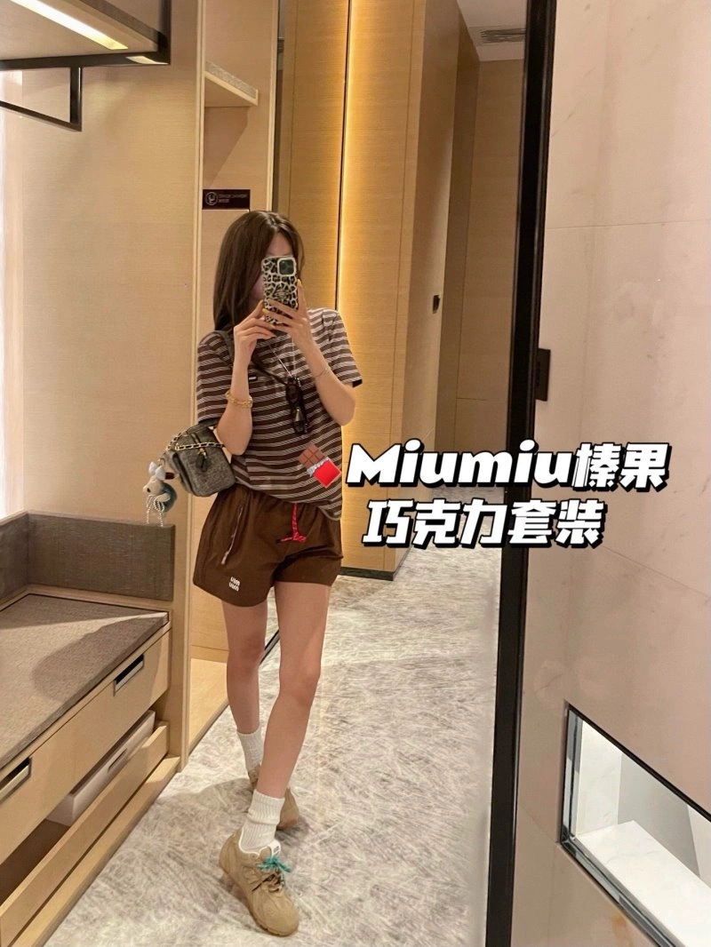 Miu Miu Short Suits WaterResistant 154473