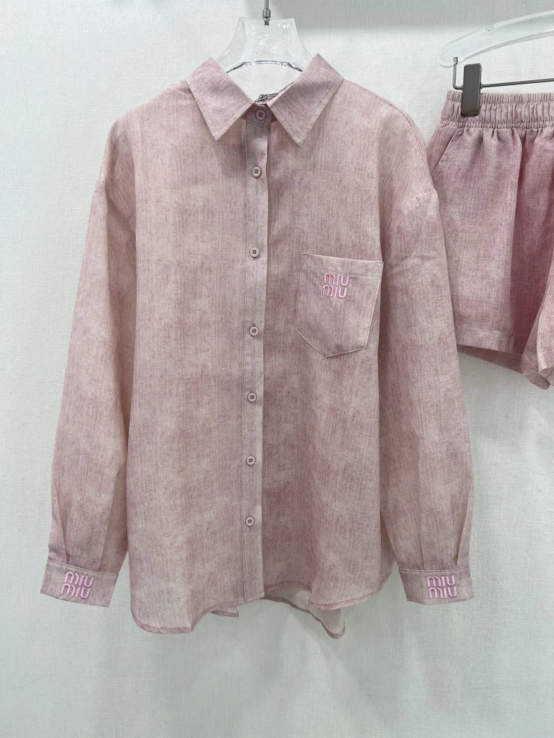 Miu Miu Short Suits Breathable 154459