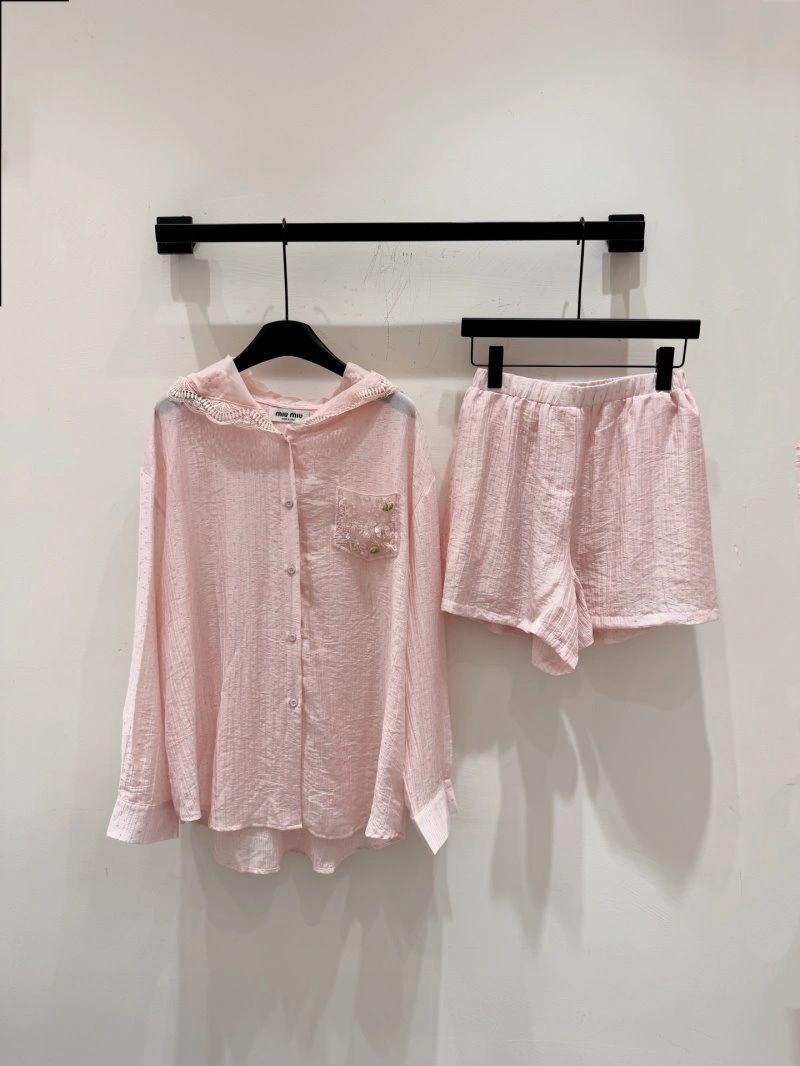 Supportive Miu Miu Short Suits 154468