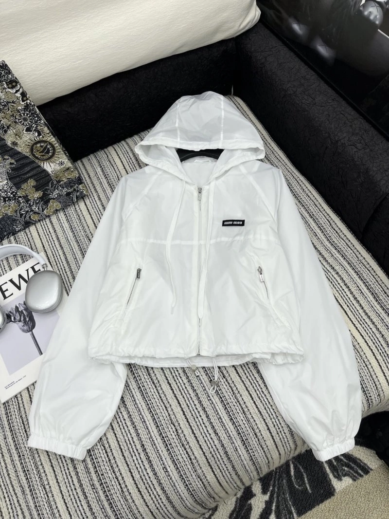 Affordable Miu Miu Short Suits 152995