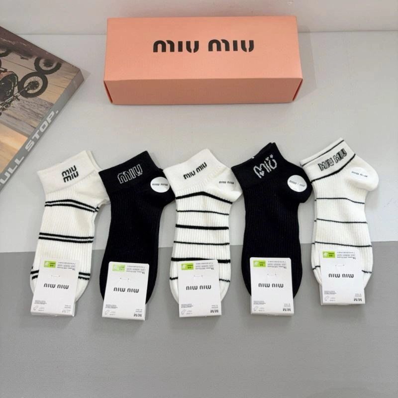 Vibrant Miu Miu Socks 273178