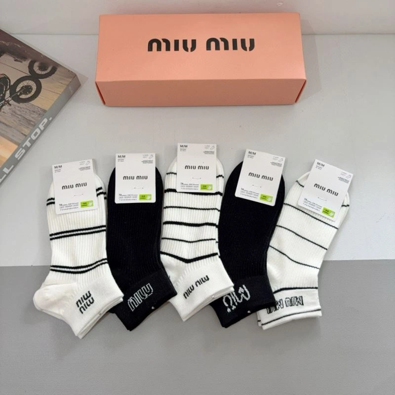 Vibrant Miu Miu Socks 273178