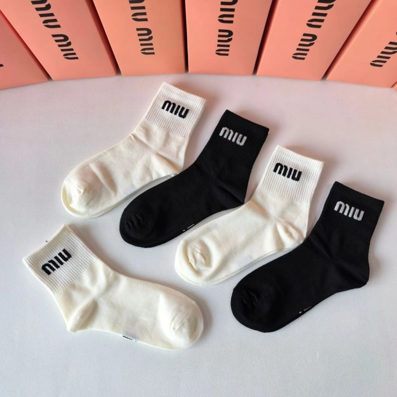 Miu Miu Socks Breathable 273533