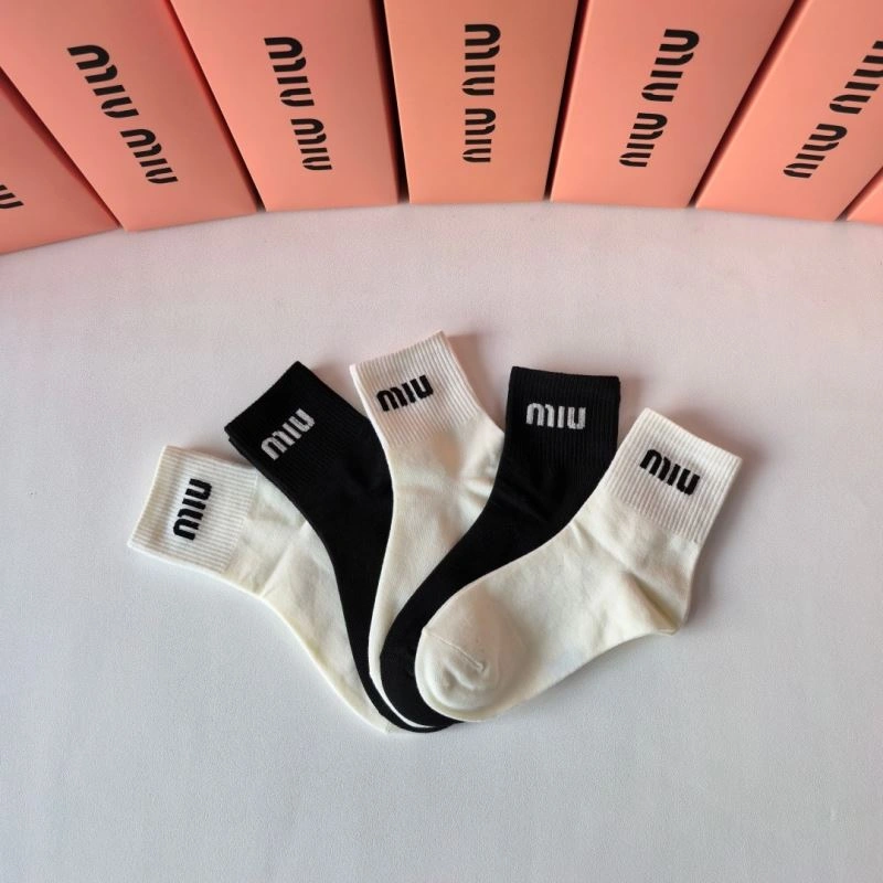 Miu Miu Socks Breathable 273533