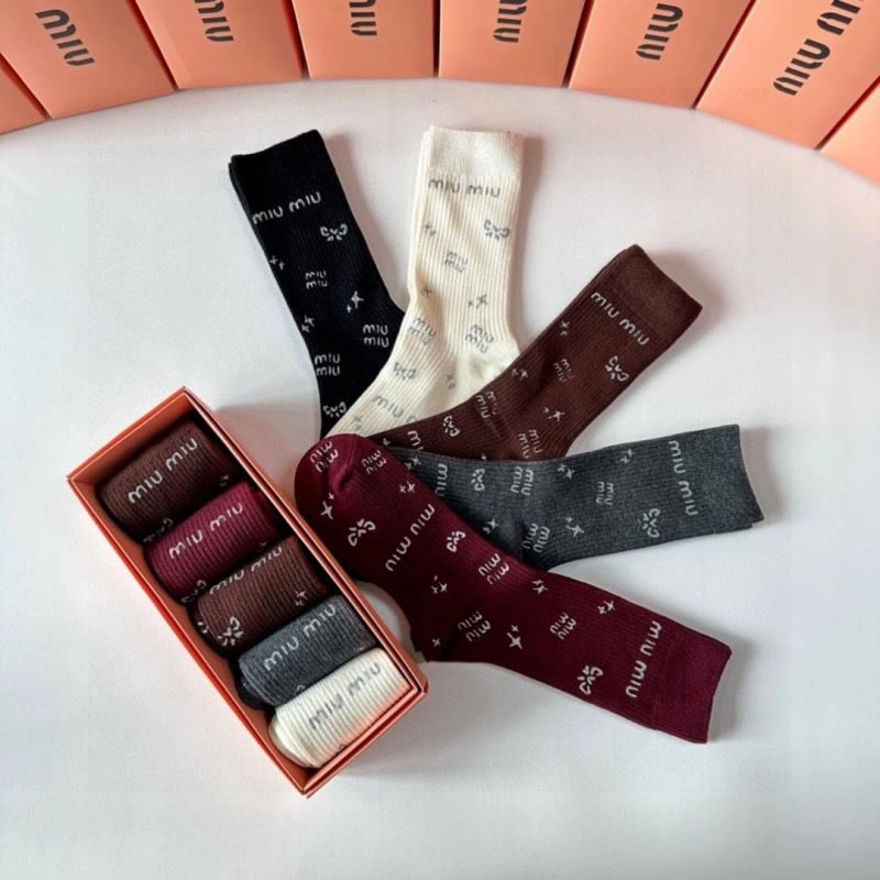 Miu Miu Socks Lightweight 273529