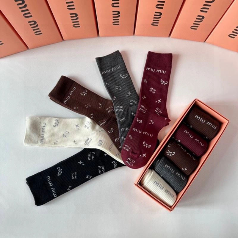 Miu Miu Socks Lightweight 273529