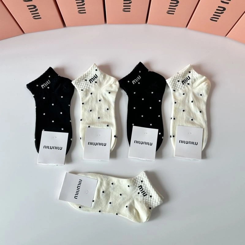 Miu Miu Socks Compact 273527