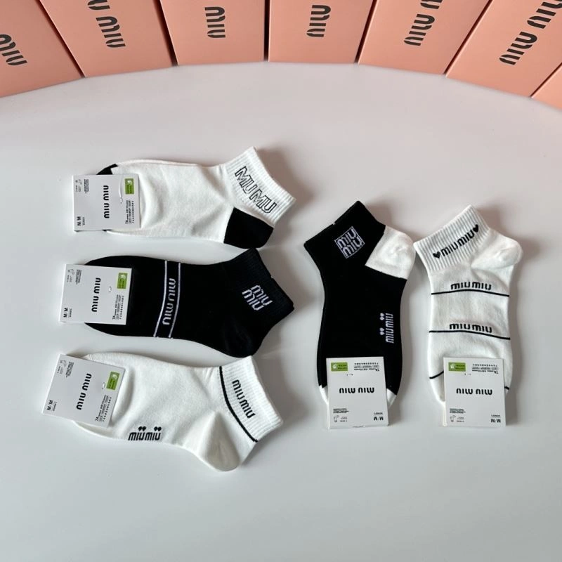 FreshLook Miu Miu Socks 273526