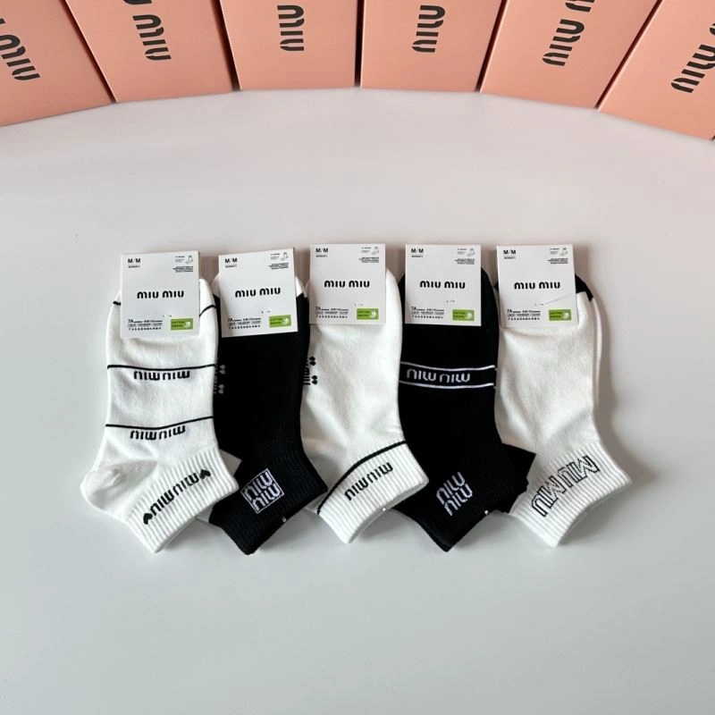 FreshLook Miu Miu Socks 273526