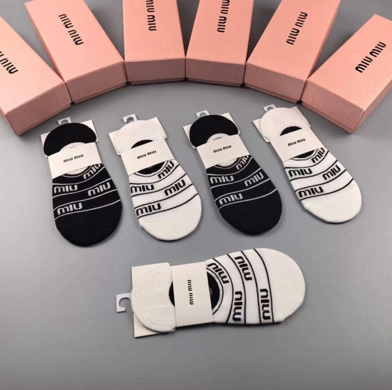 Miu Miu Socks EasyCare 273525