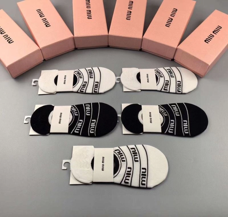 Miu Miu Socks EasyCare 273525