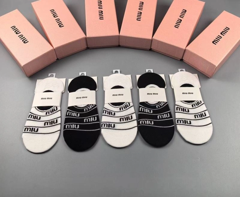 Miu Miu Socks EasyCare 273525