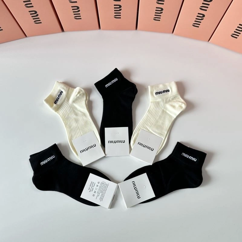 Miu Miu Socks Supportive 273523