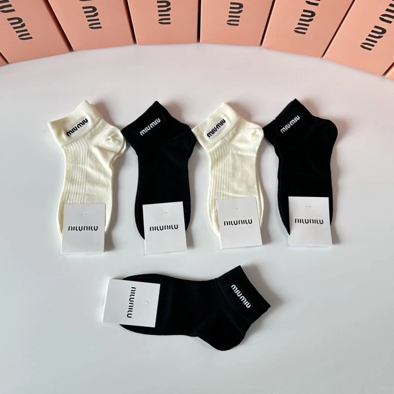 Miu Miu Socks Supportive 273523