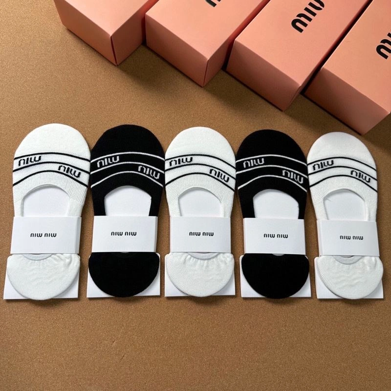 Miu Miu Socks Modern 273496