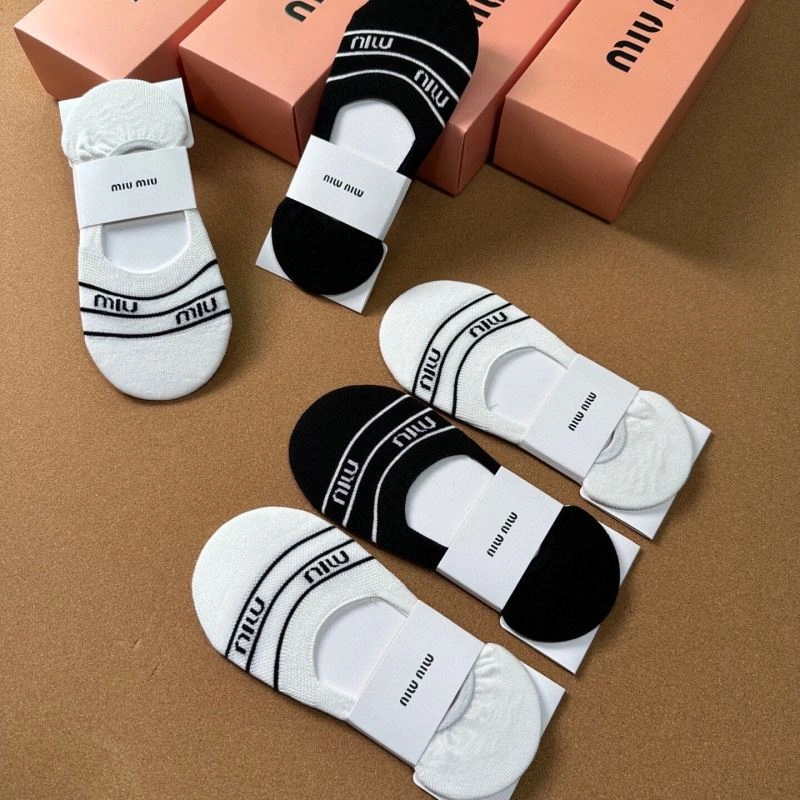 Miu Miu Socks Modern 273496