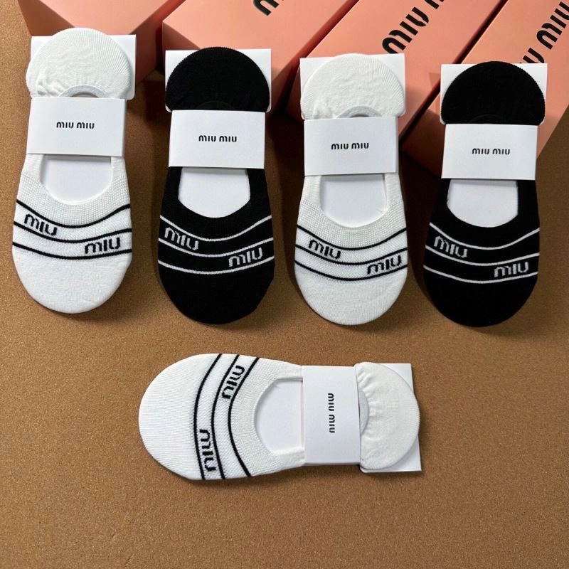 Miu Miu Socks Modern 273496