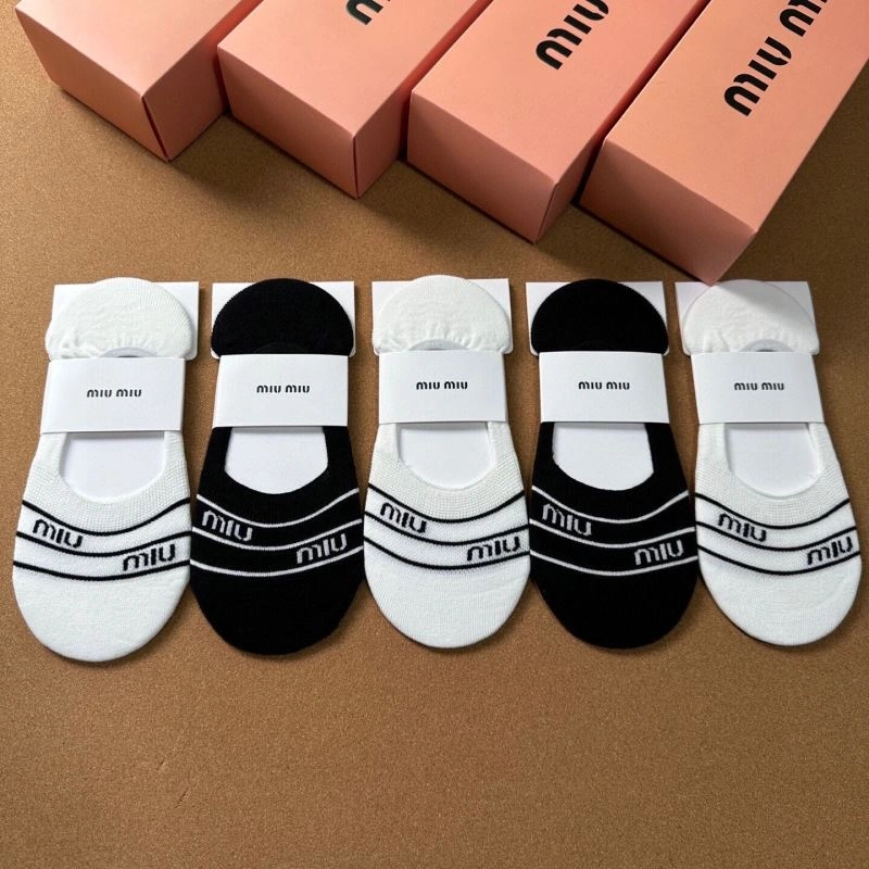 Miu Miu Socks Modern 273496