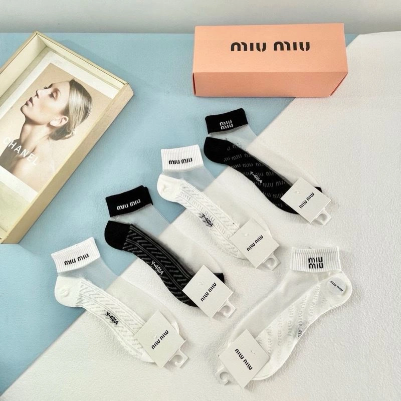 Miu Miu Socks Breathable 273500