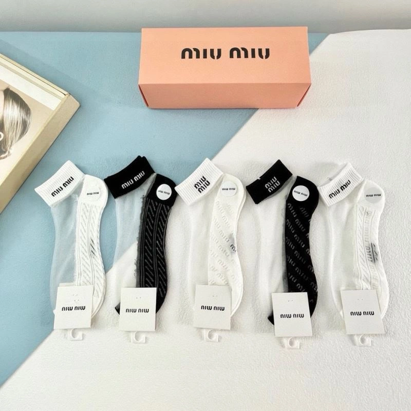 Miu Miu Socks Breathable 273500