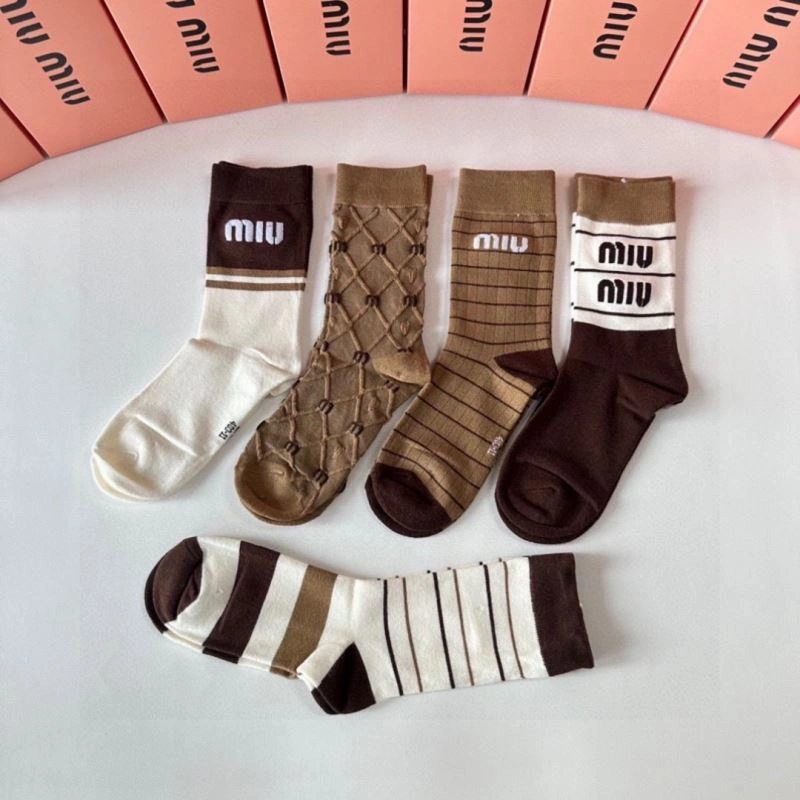 Miu Miu Socks Cozy 273506