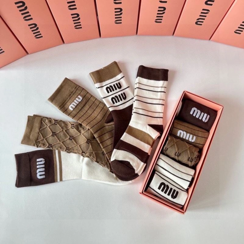 Miu Miu Socks Cozy 273506